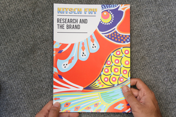 巴基斯坦 Kitsch Fry 民族風(fēng)情介紹畫(huà)冊(cè)設(shè)計(jì)-上海畫(huà)冊(cè)設(shè)計(jì)公司分享1