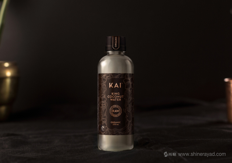 斯里蘭卡KAI 高端椰子水飲料禮盒包裝設計-上海包裝設計公司包裝欣賞6-黑色包裝 斯里蘭卡KAI 高端椰子水飲料禮盒包裝設計-上海包裝設計公司包裝欣賞6-黑色包裝