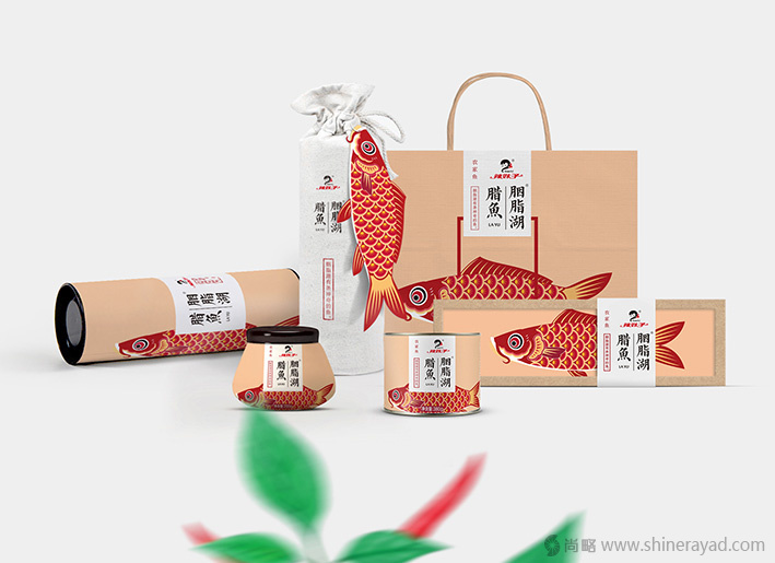 胭脂湖臘魚罐頭水產(chǎn)品包裝設(shè)計(jì)-上海食品包裝設(shè)計(jì)公司設(shè)計(jì)欣賞7 胭脂湖臘魚罐頭水產(chǎn)品包裝設(shè)計(jì)-上海食品包裝設(shè)計(jì)公司設(shè)計(jì)欣賞7