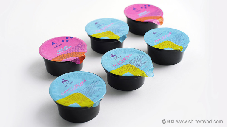 YAPOSHKA 外賣餐飲服務(wù)品牌形象視覺(jué)識(shí)別設(shè)計(jì)與外賣包裝盒設(shè)計(jì) YAPOSHKA 外賣餐飲服務(wù)品牌形象視覺(jué)識(shí)別設(shè)計(jì)與外賣包裝盒設(shè)計(jì)