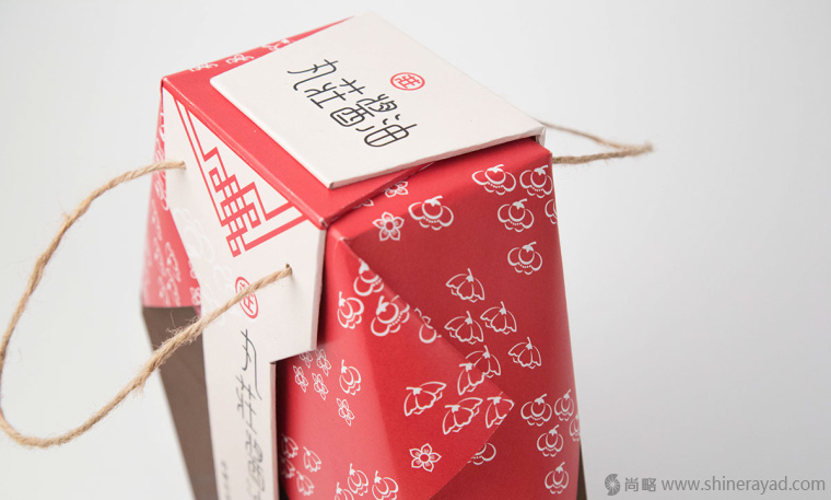 丸莊醬油包裝設(shè)計(jì)禮盒包裝設(shè)計(jì)-上海包裝設(shè)計(jì)公司設(shè)計(jì)欣賞2 丸莊醬油包裝設(shè)計(jì)禮盒包裝設(shè)計(jì)-上海包裝設(shè)計(jì)公司設(shè)計(jì)欣賞2