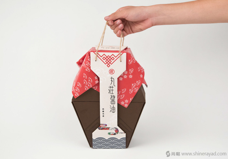 丸莊醬油包裝設(shè)計(jì)禮盒包裝設(shè)計(jì)-上海包裝設(shè)計(jì)公司設(shè)計(jì)欣賞1
