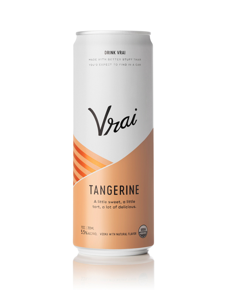Vrai 品牌灌裝伏特加雞尾酒包裝設(shè)計(jì)清爽“V”字母版式 Vrai 品牌灌裝伏特加雞尾酒包裝設(shè)計(jì)清爽“V”字母版式