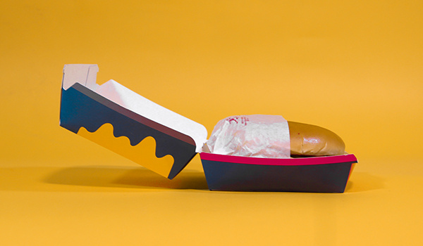 麥當(dāng)勞漢堡薯?xiàng)l奶酪外賣食品套餐包裝設(shè)計(jì)-上海包裝設(shè)計(jì)公司