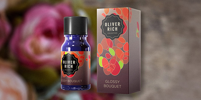 Oliver Rich 香薰精油油包裝設(shè)計(jì)，漂浮在空氣的抽象花瓣插畫設(shè)計(jì)