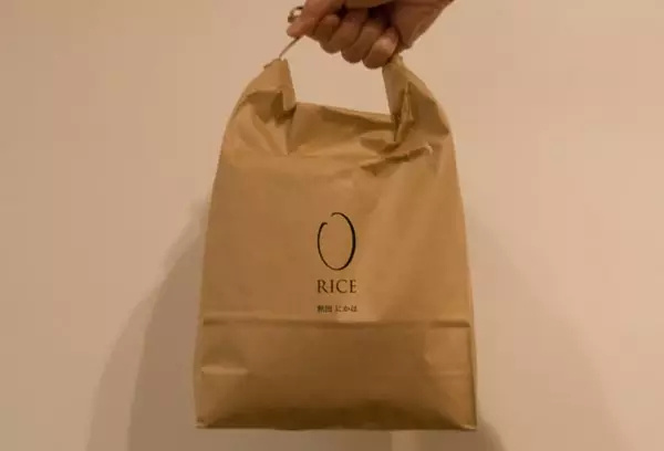 日本大米包裝設(shè)計(jì)精品鑒賞-上海農(nóng)產(chǎn)品包裝設(shè)計(jì)公司