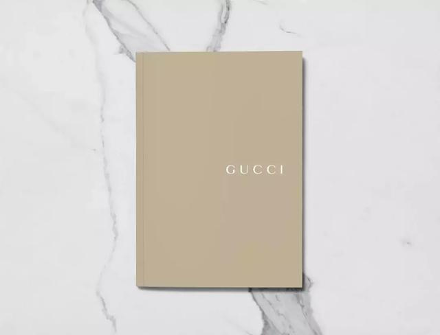 GUCCI服飾品牌畫冊(cè)--上海畫冊(cè)設(shè)計(jì)公司大品牌大企業(yè)畫冊(cè)設(shè)計(jì)版式欣賞 GUCCI服飾品牌畫冊(cè)--上海畫冊(cè)設(shè)計(jì)公司大品牌大企業(yè)畫冊(cè)設(shè)計(jì)版式欣賞