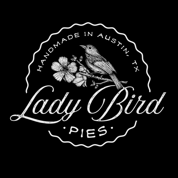 媽媽們喜歡的女性標志設(shè)計風(fēng)格-Lady Bird Pies 鳥于植物徽標標志設(shè)計