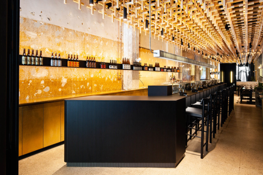 MRDK的Ryu餐廳餐飲空間設(shè)計(jì)，充滿藝術(shù)的頂部裝飾藝術(shù)