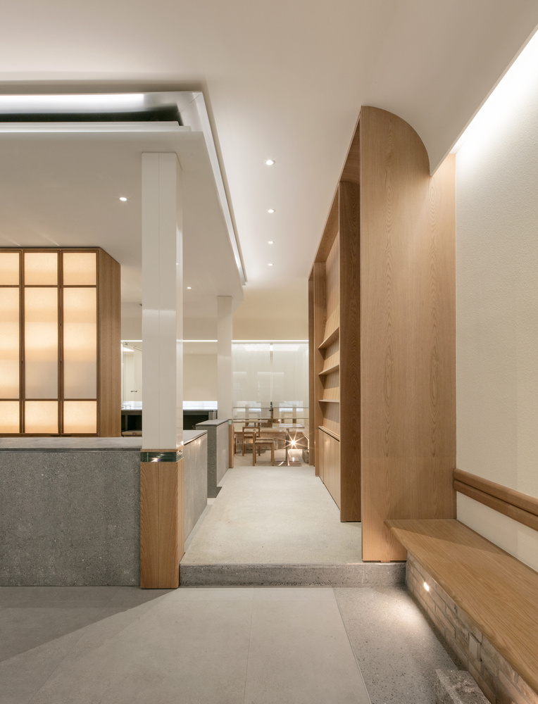  SAEMCafé咖啡店餐飲空間設(shè)計，穩(wěn)定比例的結(jié)構(gòu)美學(xué)