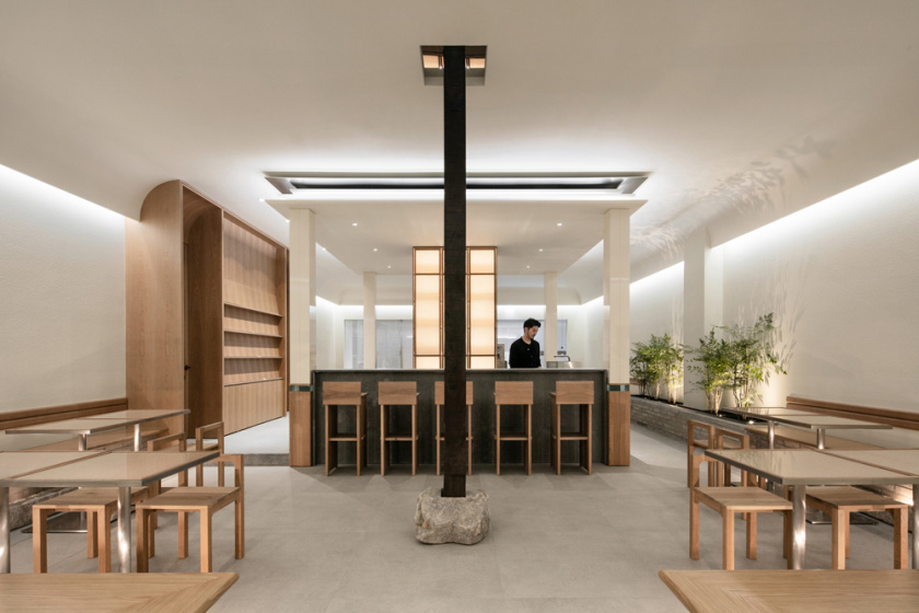  SAEMCafé咖啡店餐飲空間設(shè)計(jì)，穩(wěn)定比例的結(jié)構(gòu)美學(xué)
