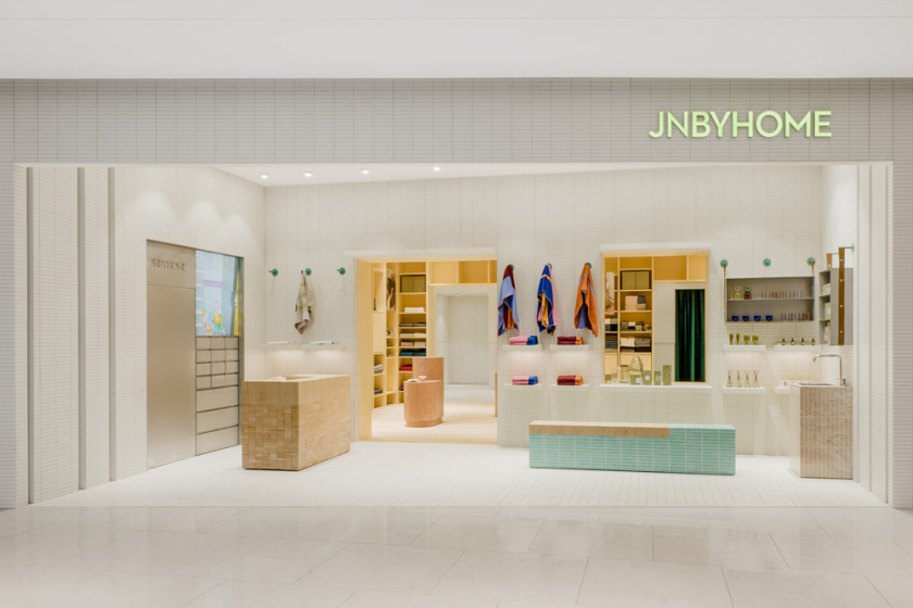 NBYHOME紡織品和日常用品商店商業(yè)空間設(shè)計(jì)，愜意開放的空間設(shè)計(jì)