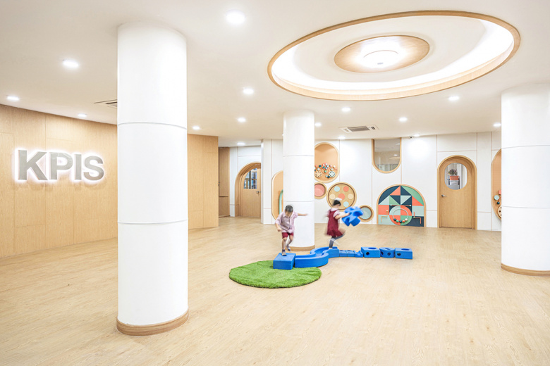 KPIS幼兒園室內(nèi)教育空間設(shè)計(jì)與寓教于樂(lè)的游戲墻設(shè)計(jì)