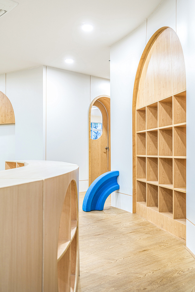 KPIS幼兒園室內(nèi)教育空間設(shè)計(jì)與寓教于樂的游戲墻設(shè)計(jì)