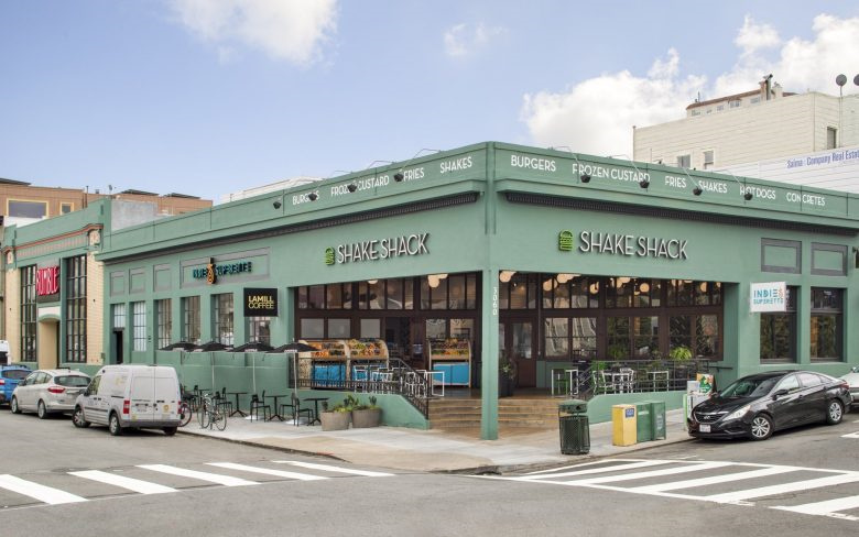 MBH Architects熱帶靈感原木風(fēng)格零售便利店店鋪店面空間設(shè)計 MBH Architects熱帶靈感原木風(fēng)格零售便利店店鋪店面空間設(shè)計