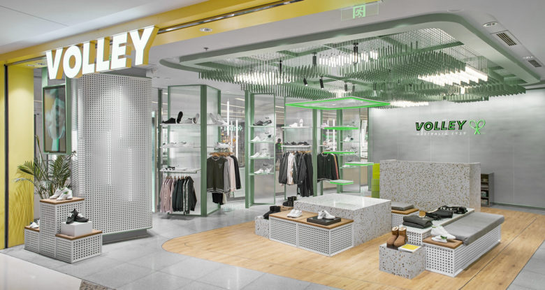 volley 休閑運動鞋專賣店店鋪空間設計，活力綠色+通透玻璃貨架設計