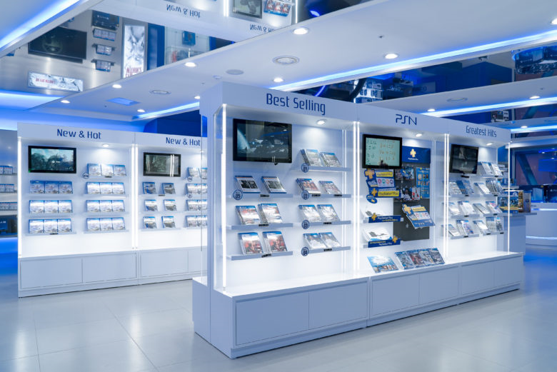 PlayStation 品牌電競游戲設備線下店鋪空間設計,藍色科技風格 PlayStation 品牌電競游戲設備線下店鋪空間設計,藍色科技風格