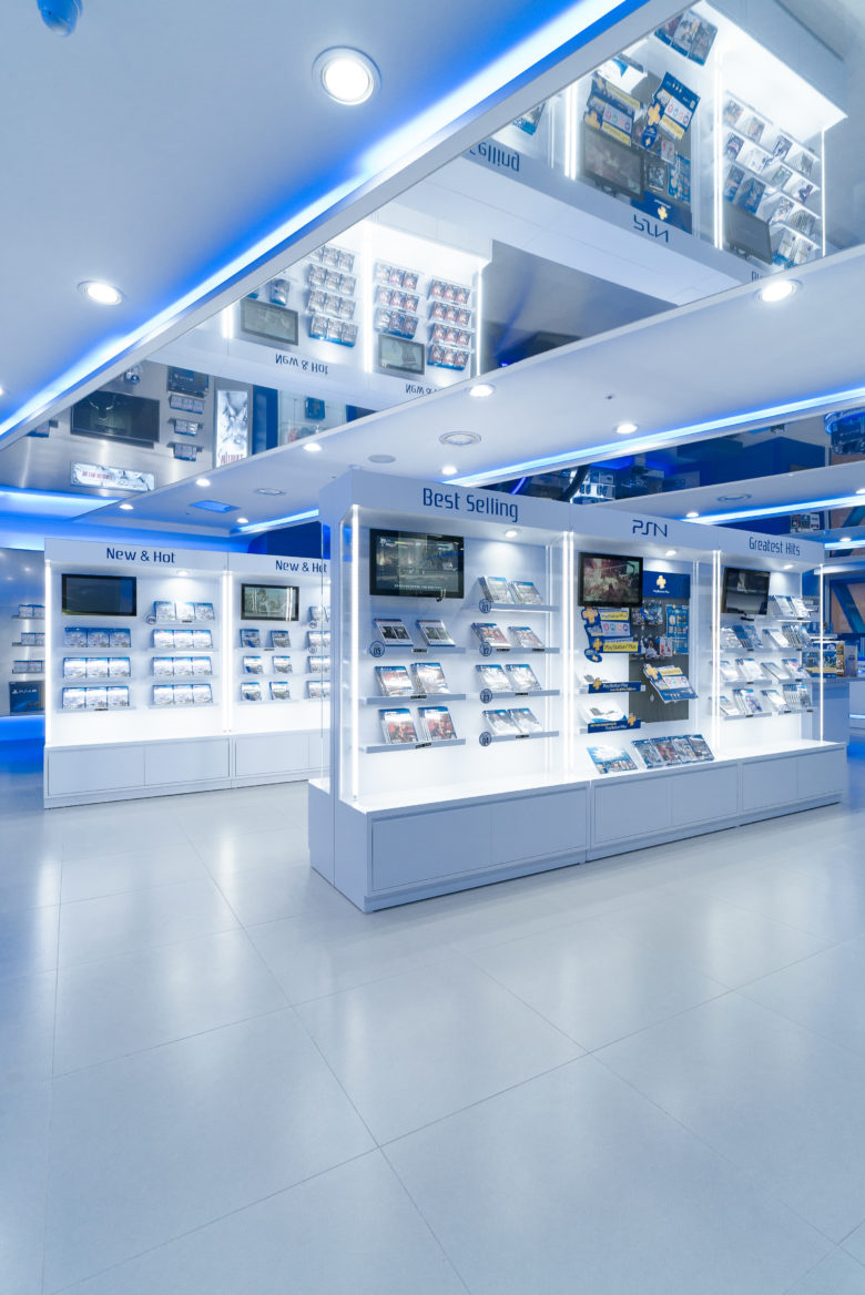 PlayStation 品牌電競游戲設備線下店鋪空間設計,藍色科技風格 PlayStation 品牌電競游戲設備線下店鋪空間設計,藍色科技風格