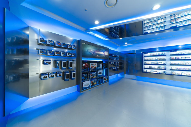 PlayStation 品牌電競游戲設備線下店鋪空間設計,藍色科技風格 PlayStation 品牌電競游戲設備線下店鋪空間設計,藍色科技風格