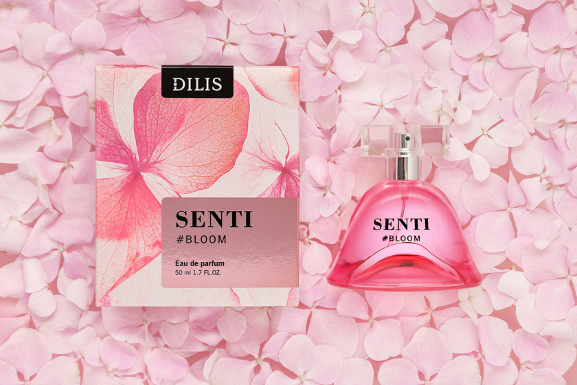 Dilis化妝品包裝設(shè)計(jì)——花朵花瓣的特寫鏡頭 Dilis化妝品包裝設(shè)計(jì)——花朵花瓣的特寫鏡頭