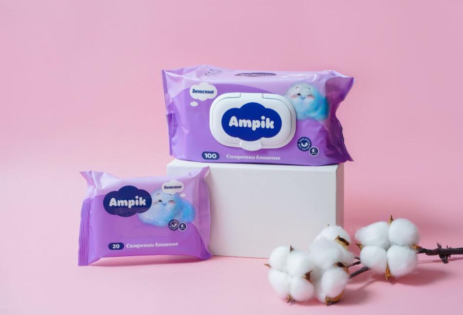 Ampik 安皮克消毒濕巾品牌命名與包裝設計，蓬松的云彩符號代表柔軟的棉花