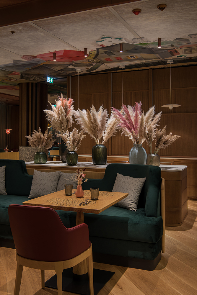 高級(jí)沙加爾餐廳餐飲室內(nèi)空間設(shè)計(jì)，藝術(shù)與奢華風(fēng)格