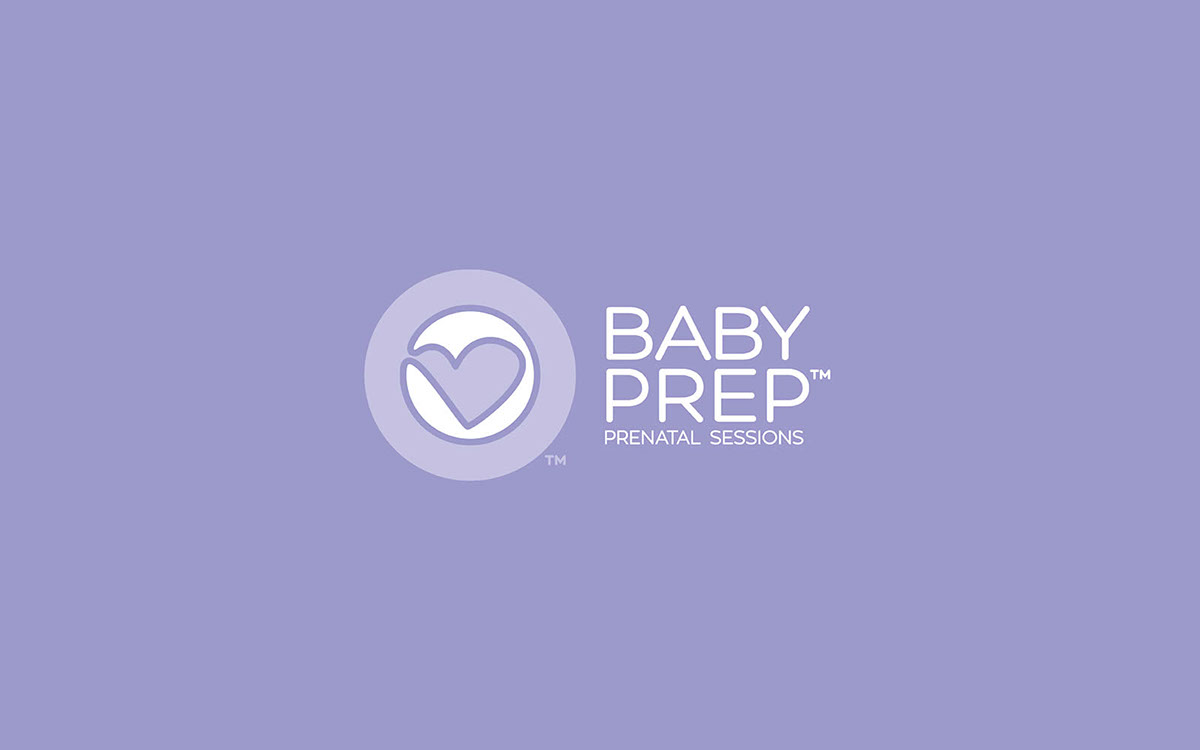 Baby Prep 孕婦產(chǎn)前醫(yī)療教育品牌形象logo設(shè)計“心+子宮內(nèi)嬰兒+孕婦”