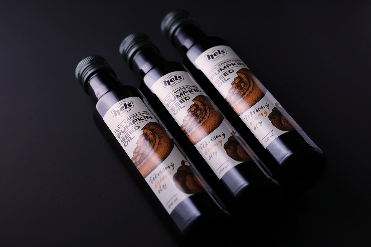 HELS 瓶裝南瓜籽油食用油包裝設(shè)計(jì),含蓄低調(diào)風(fēng)格 HELS 瓶裝南瓜籽油食用油包裝設(shè)計(jì),含蓄低調(diào)風(fēng)格