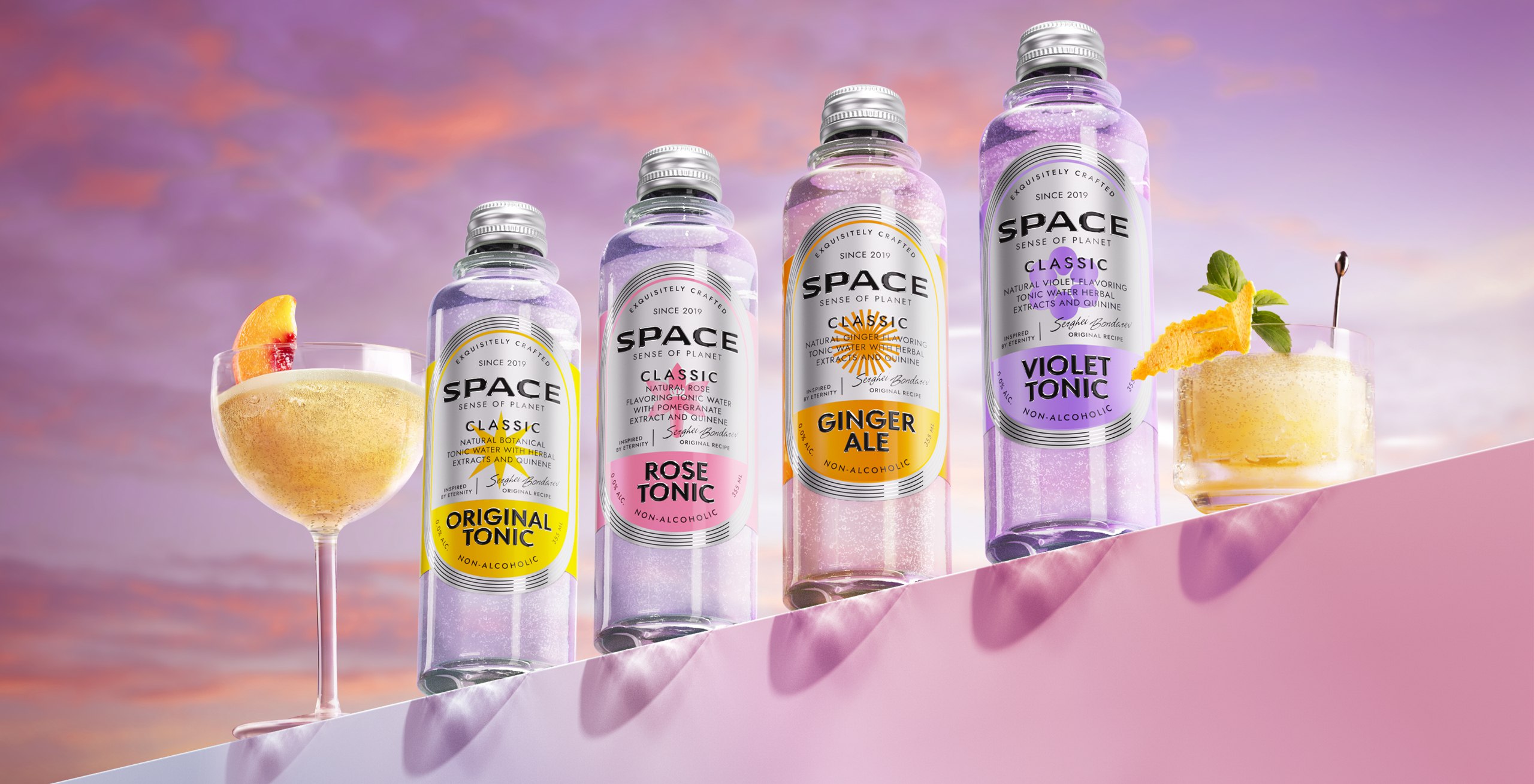 Space 精釀無酒精飲料包裝設(shè)計(jì)，銀色加變色現(xiàn)代太空風(fēng)格