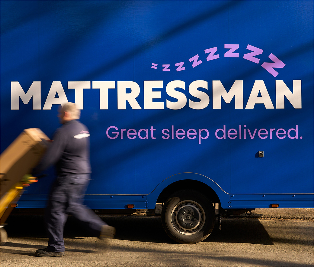Mattressman英國最大在線床墊零售商品牌形象重塑logo設(shè)計(jì)vi應(yīng)用設(shè)計(jì)-睡眠字母Z曲線 Mattressman英國最大在線床墊零售商品牌形象重塑logo設(shè)計(jì)vi應(yīng)用設(shè)計(jì)-睡眠字母Z曲線